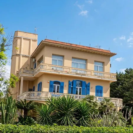 Sirene Blu Mondello شقة باليرمو